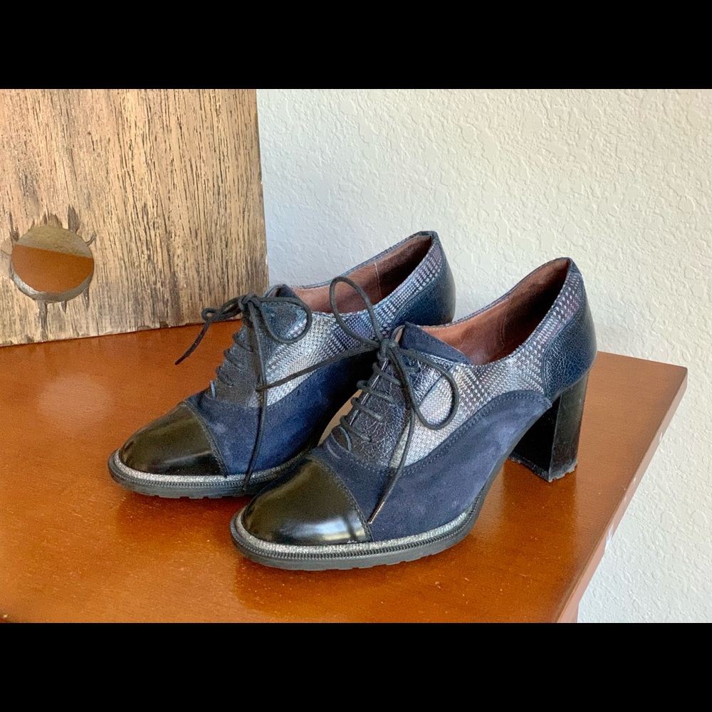 Hispanitas Joy Is A Choice Shoes | Lace-up Pumps | Color : Blue | EU Size: 38.5